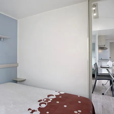 T2 I - 15 Min From Nazare *