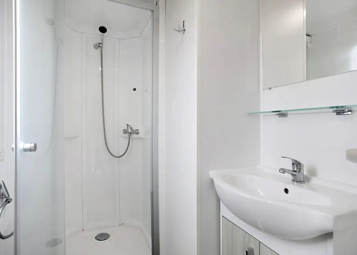 T2 I - 15 Min From Nazare *